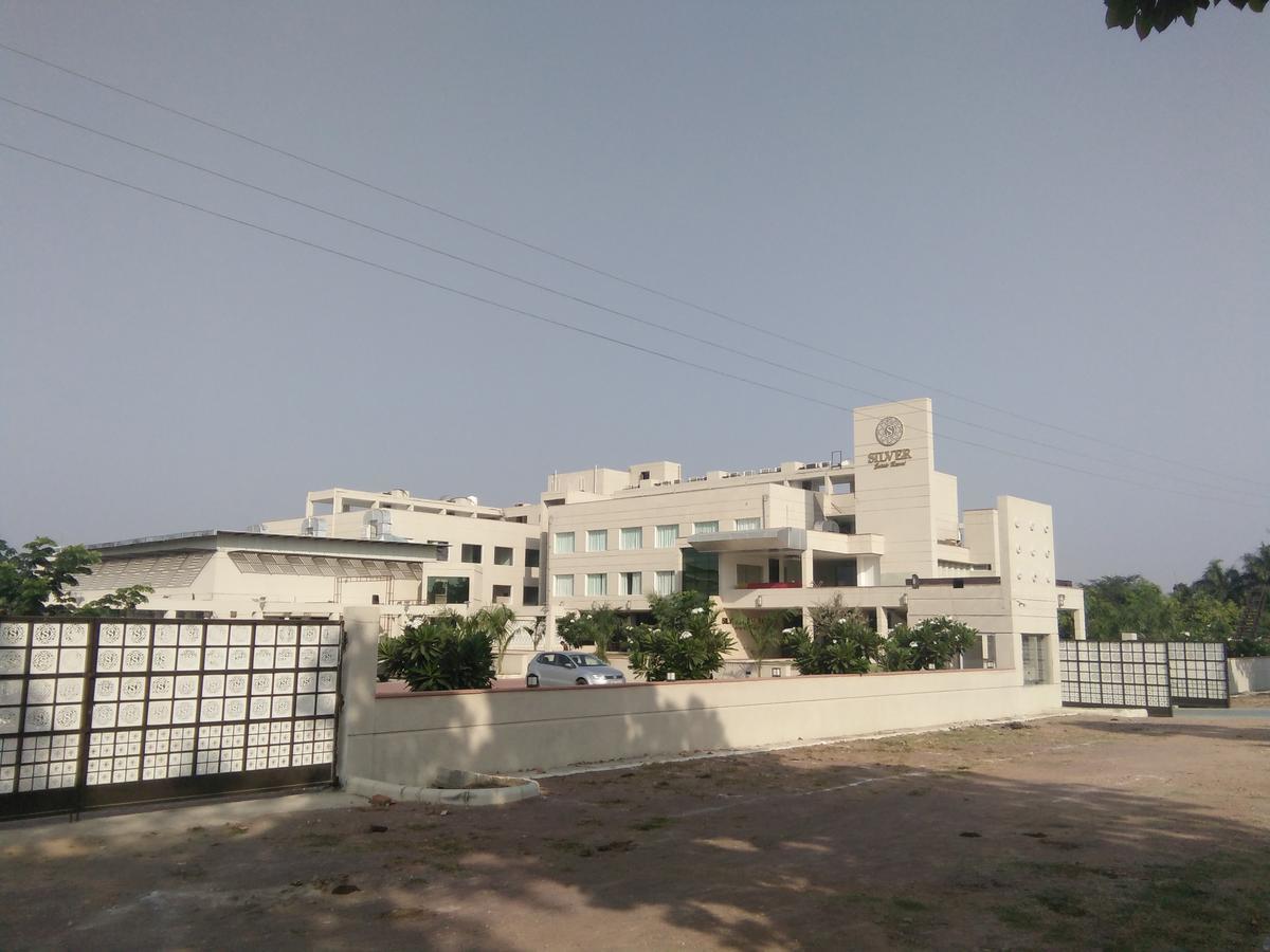 Silver Estate Resort Tikamgarh Екстер'єр фото